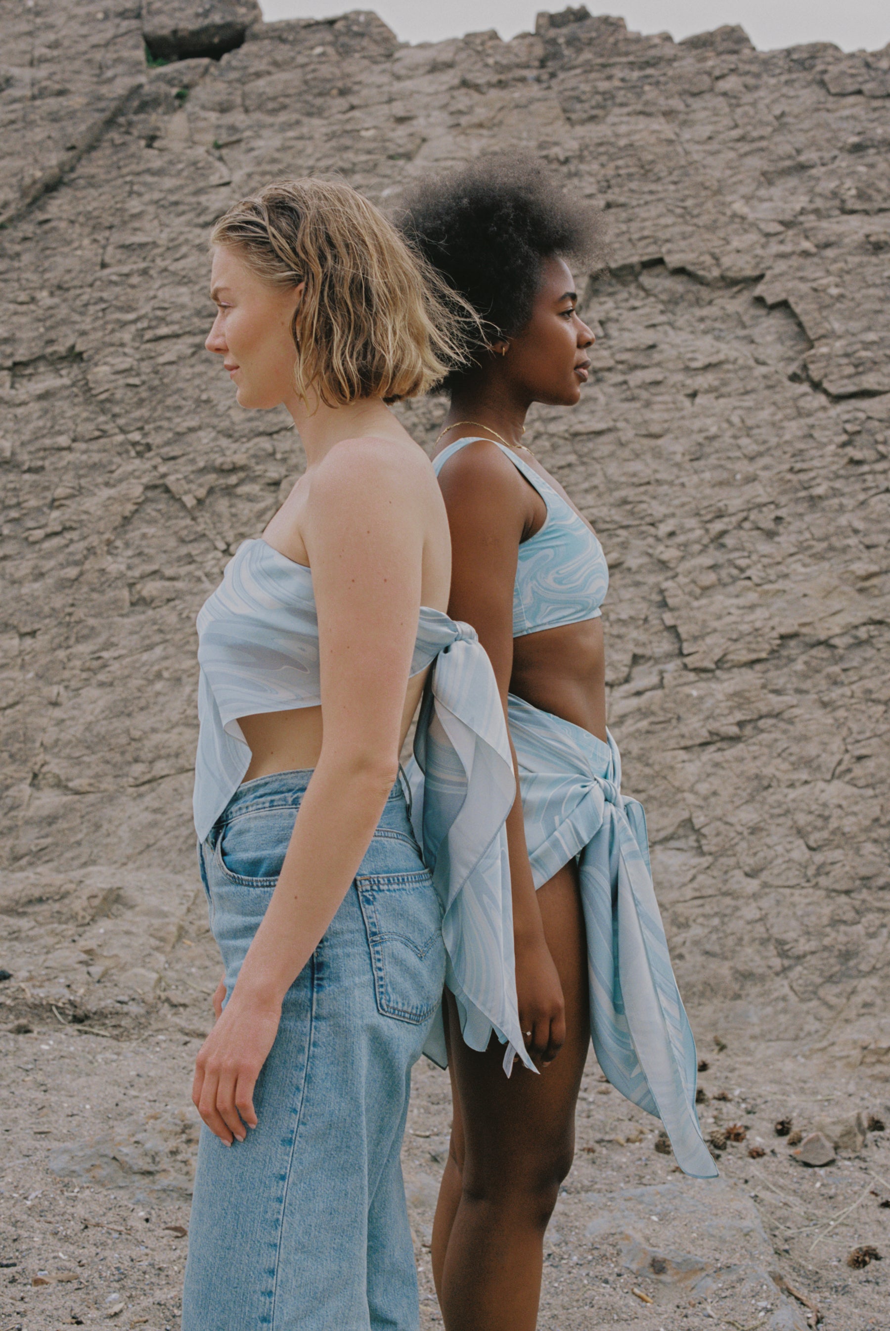 SWIM CLUB Sarong scarf Scarf Liquid marble print