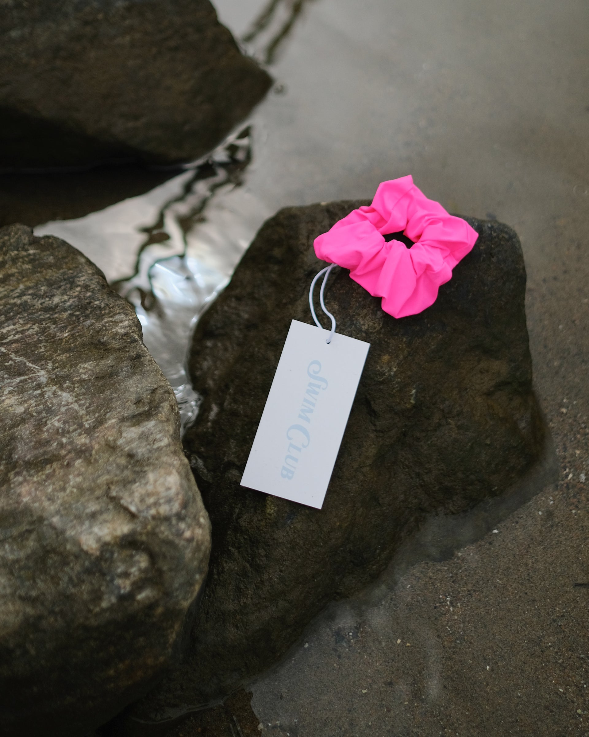 SWIM CLUB Scrunchie Head band Hot pink
